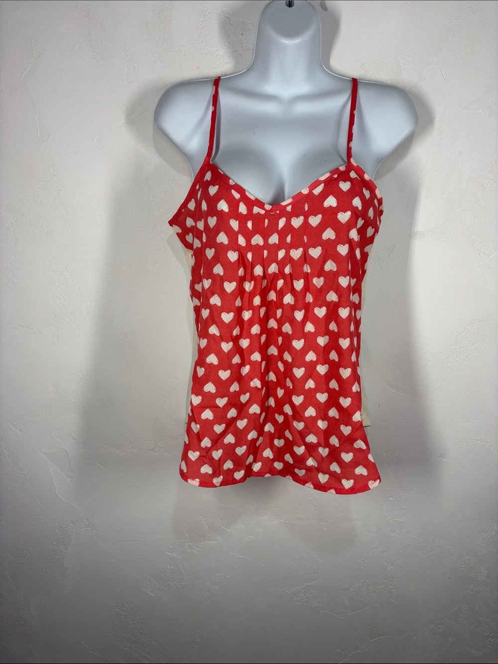 NWT Weavers Red Heart Print Spaghetti Strap Women's Top size small